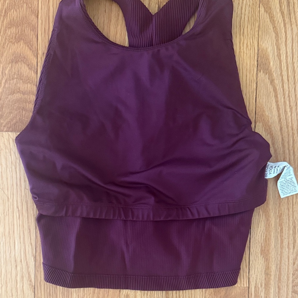 BY Refocus Ribbed Crop Tank - Picture 4 of 6